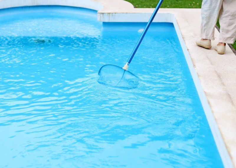 Pool Cleaning Tools